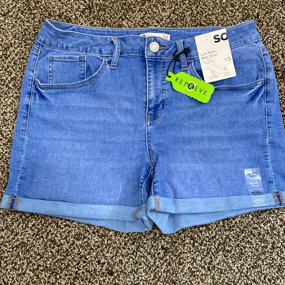Sonoma shorts. Sz 13/31